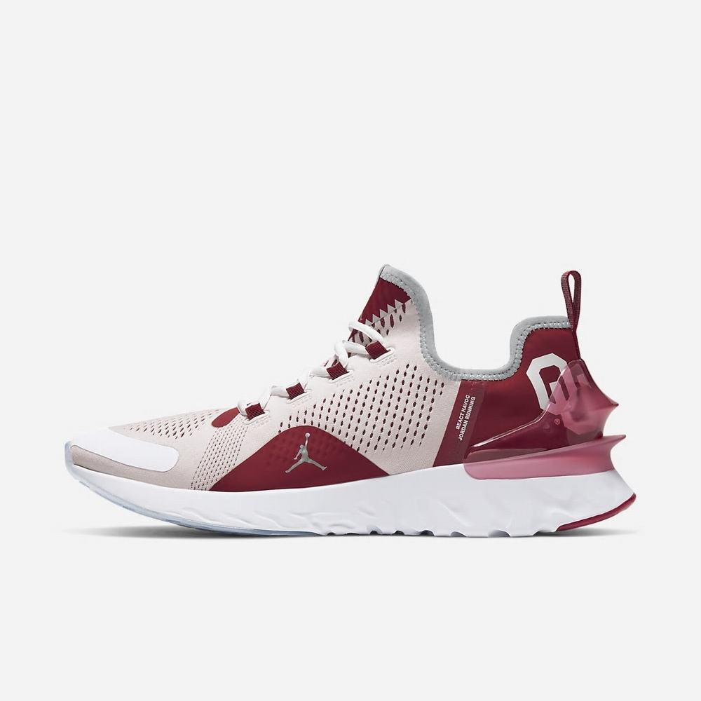 Chaussure De Running Nike Jordan React Havoc Oklahoma Blanche 1034-678 White/Team Crimson/Light Solar Flare Heather/Metallic Silver Homme | TAX-32015150